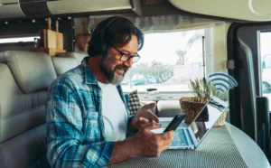 Top 5 RV Internet Options Providers in USA: A Complete Guide for Full-Time Travelers