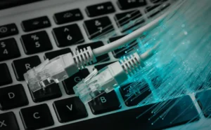 What is Fiber Optic Internet? A Beginner’s Guide to Lightning-Fast Connectivity